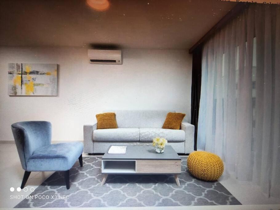Superior Seaview Apt. With Pool Apartment *