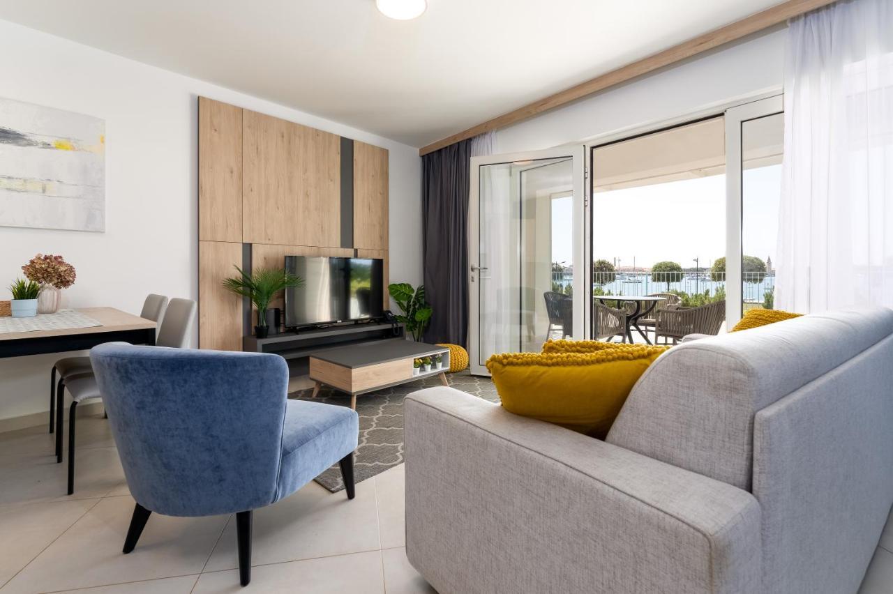 Superior Seaview Apt. With Pool Umag